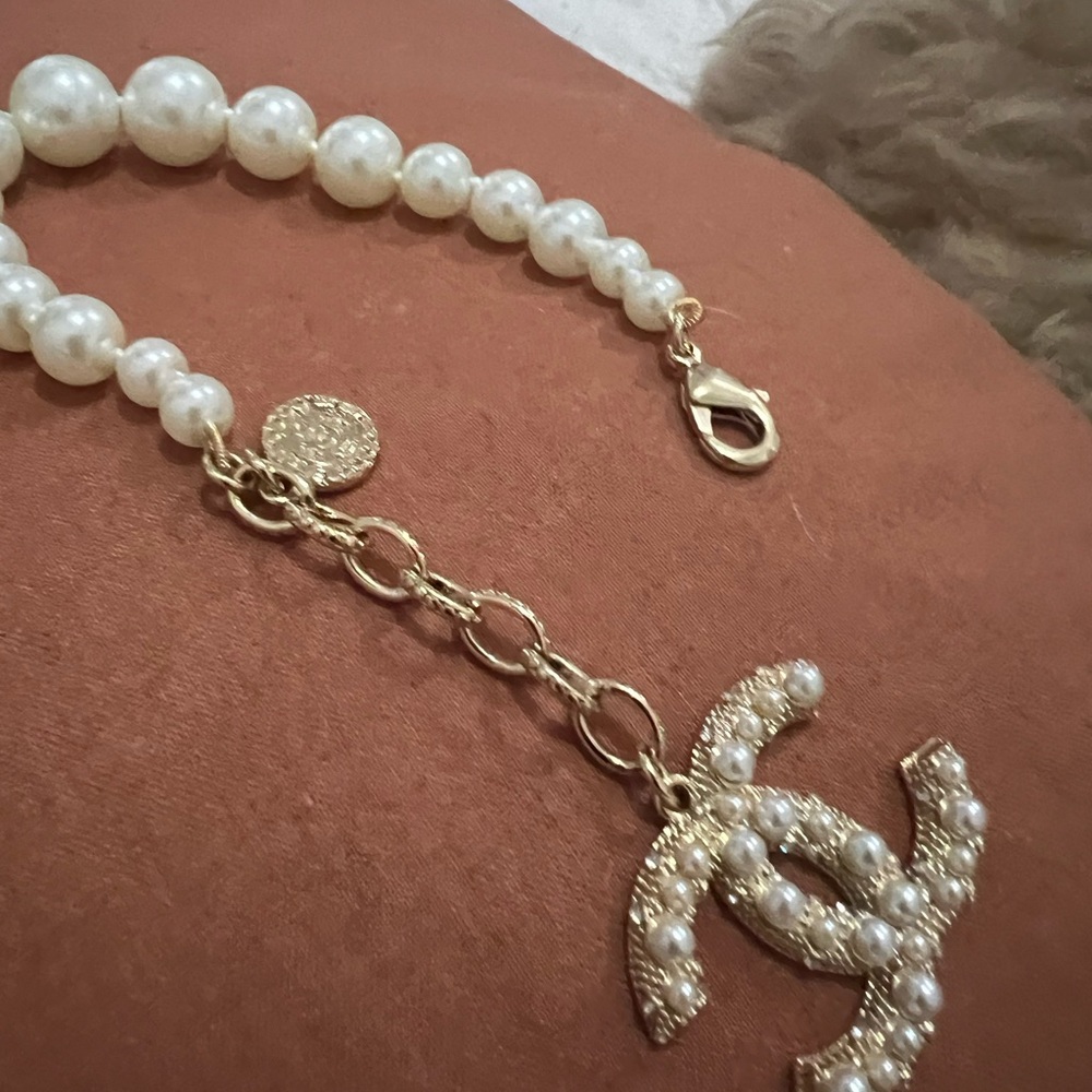 Chanel pearl bracelet